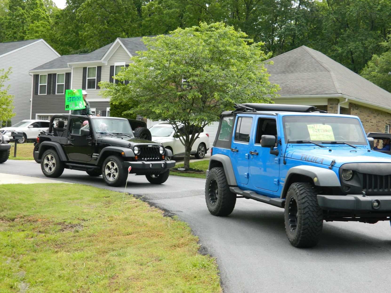 Troutman Jeep parade (74).JPG